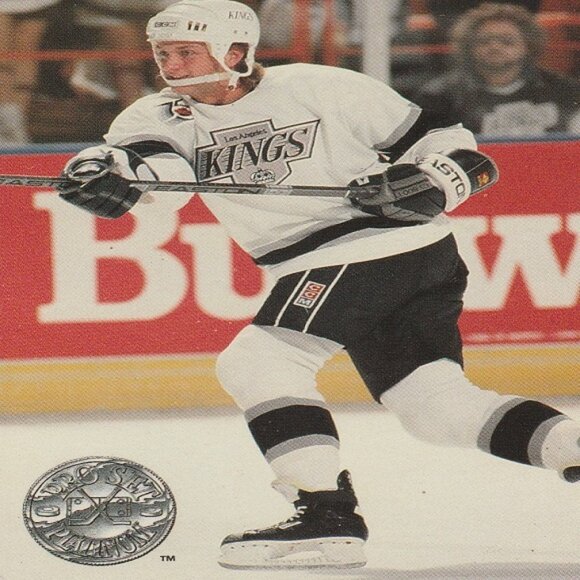 Rob Blake Hockey Card Collection - Picture 8 of 10